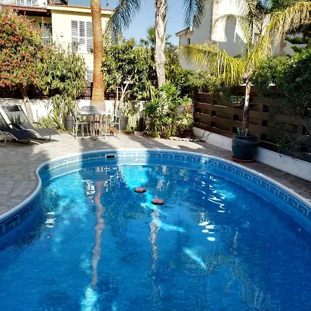 Lighthouse View * Πάφος